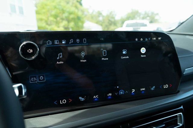 New 2026 Chevrolet Traverse LT w/ Enhanced Driving Package FWD image 22