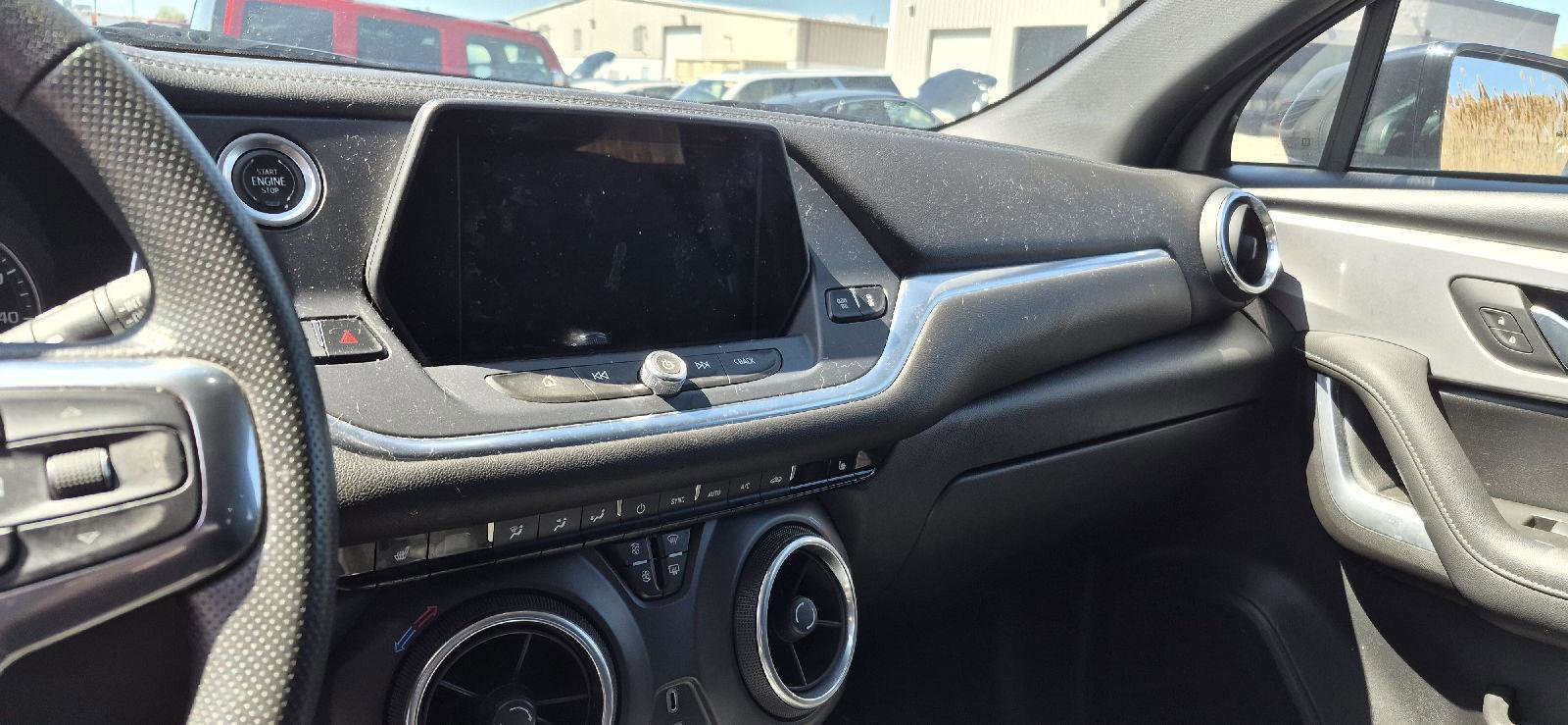 Used 2021 Chevrolet Blazer LT FWD image 8