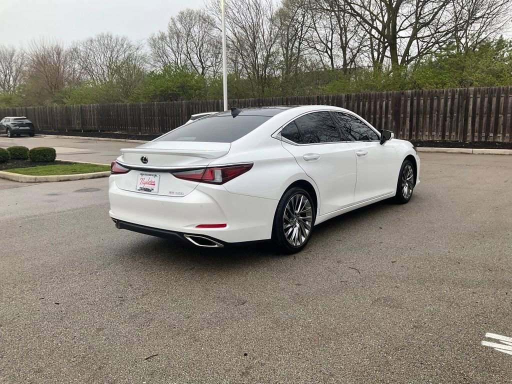 Used 2025 Lexus ES 350 Luxury w/ Accessory Package (Z1) image 7