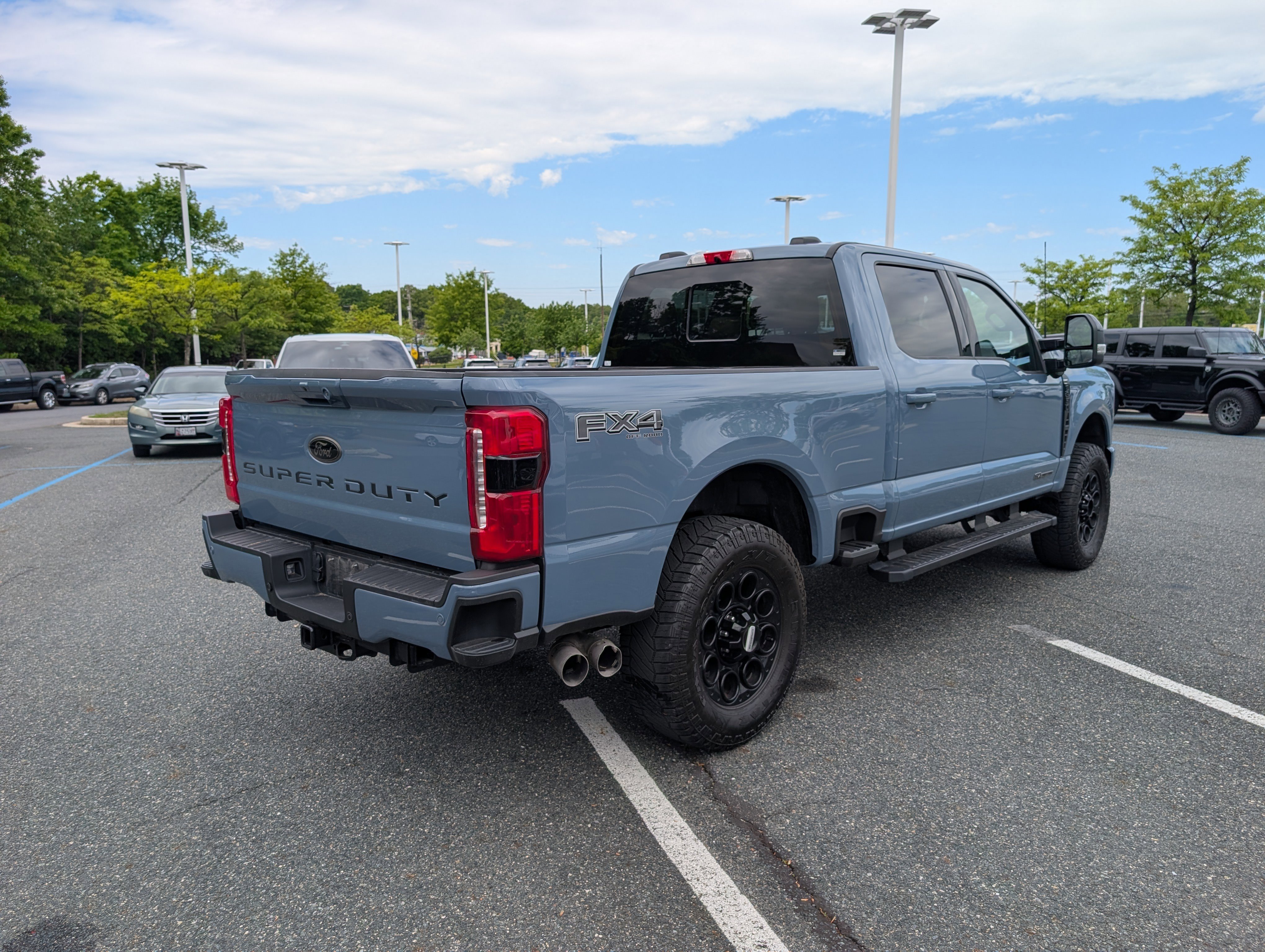 Certified 2023 Ford F350 Lariat w/ Black Appearance Package AWD/4WD image 3