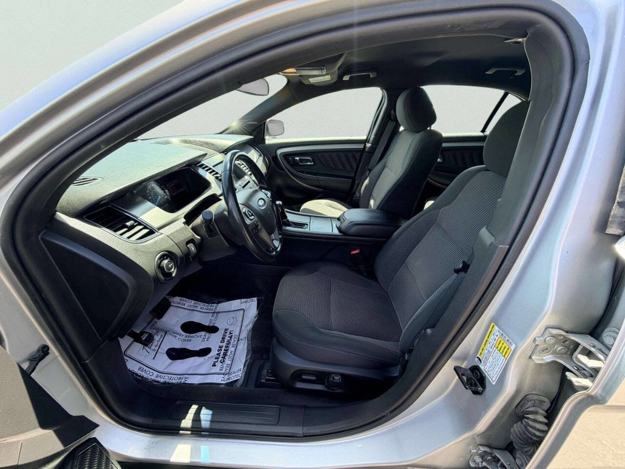 Used 2013 Ford Taurus SEL FWD image 17