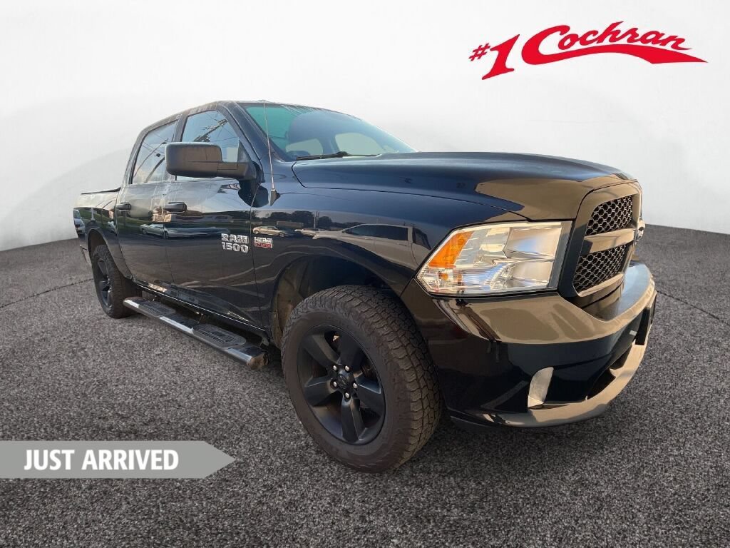 Used 2018 RAM 1500 Express w/ Express Value Package AWD/4WD image 1