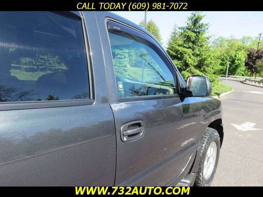 Used 2003 GMC Yukon XL Denali AWD/4WD image 18