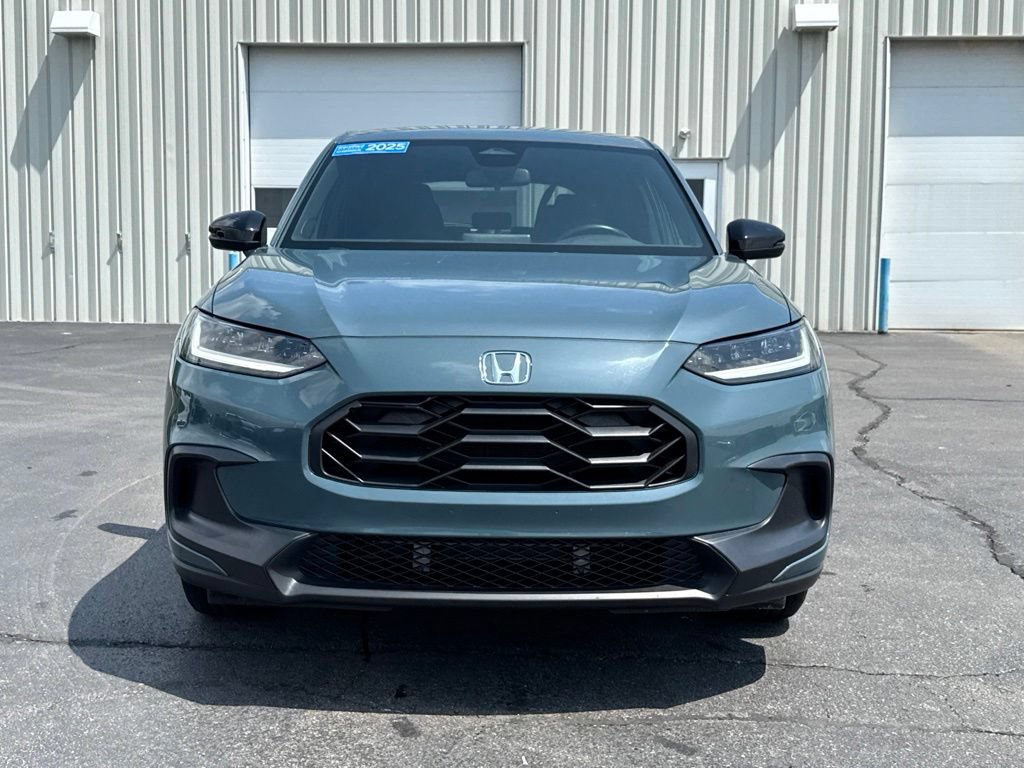 Certified 2025 Honda HR-V Sport image 2