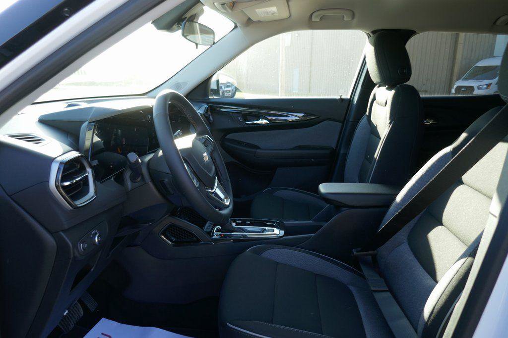 New 2026 Chevrolet TrailBlazer LT w/ LT Cold Weather Package image 12