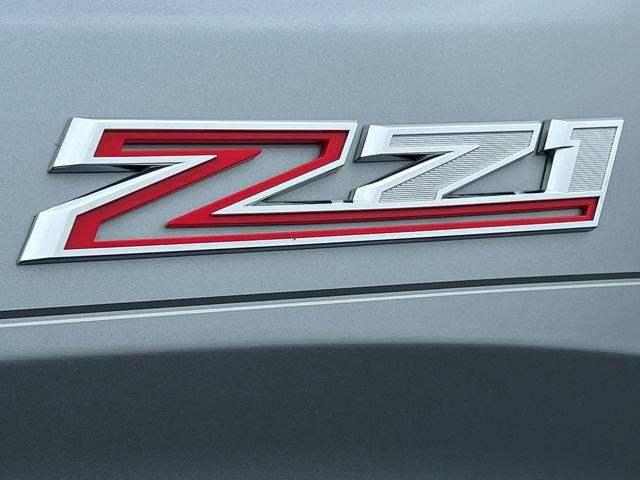 Used 2023 Chevrolet Silverado 1500 LT AWD/4WD image 13