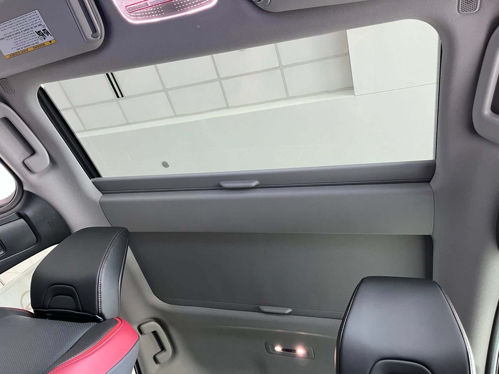 New 2026 Toyota Prius Plug-In Hybrid FWD image 19