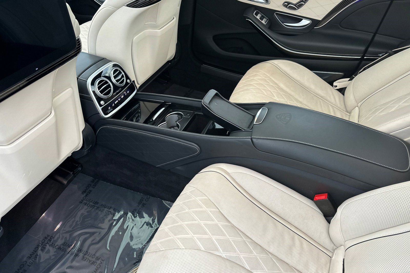 Used 2018 Mercedes-Benz Maybach S 650 image 26
