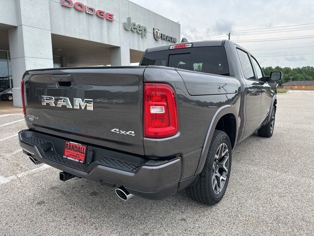 New 2026 RAM 1500 Laramie AWD/4WD image 7