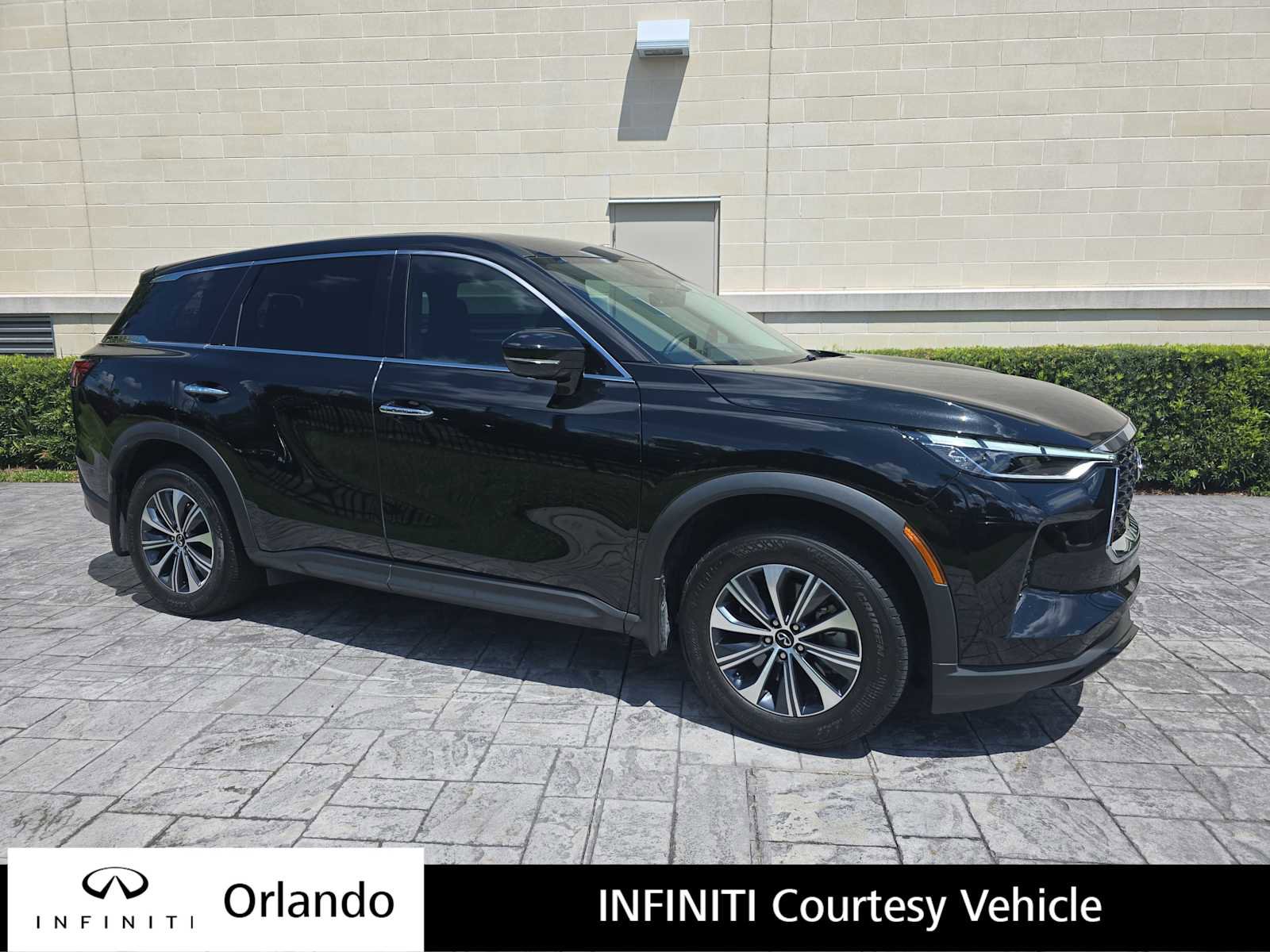 Certified 2024 INFINITI QX60 Pure w/ Cargo Package