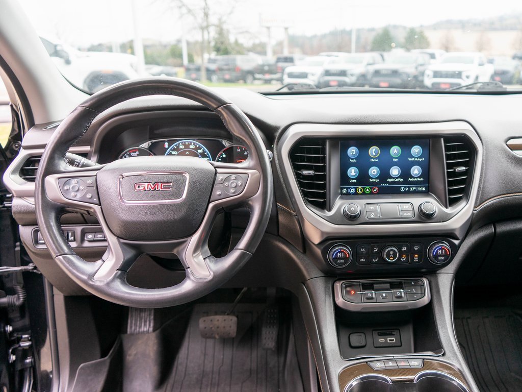 Used 2021 GMC Acadia AT4 w/ Technology Package image 16