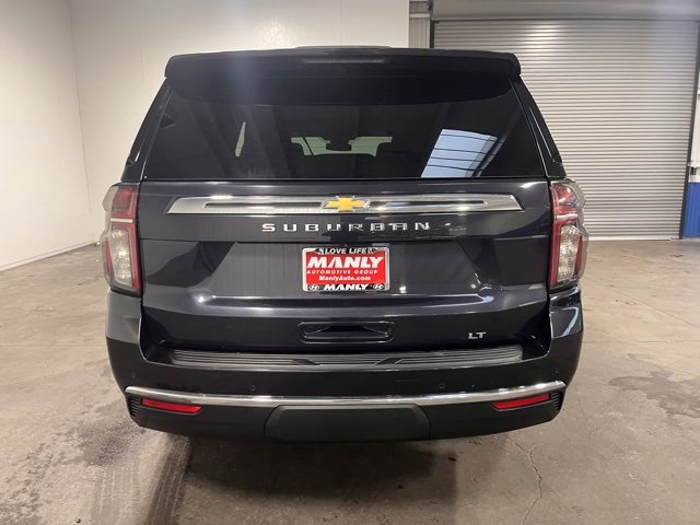 Used 2023 Chevrolet Suburban LT image 4
