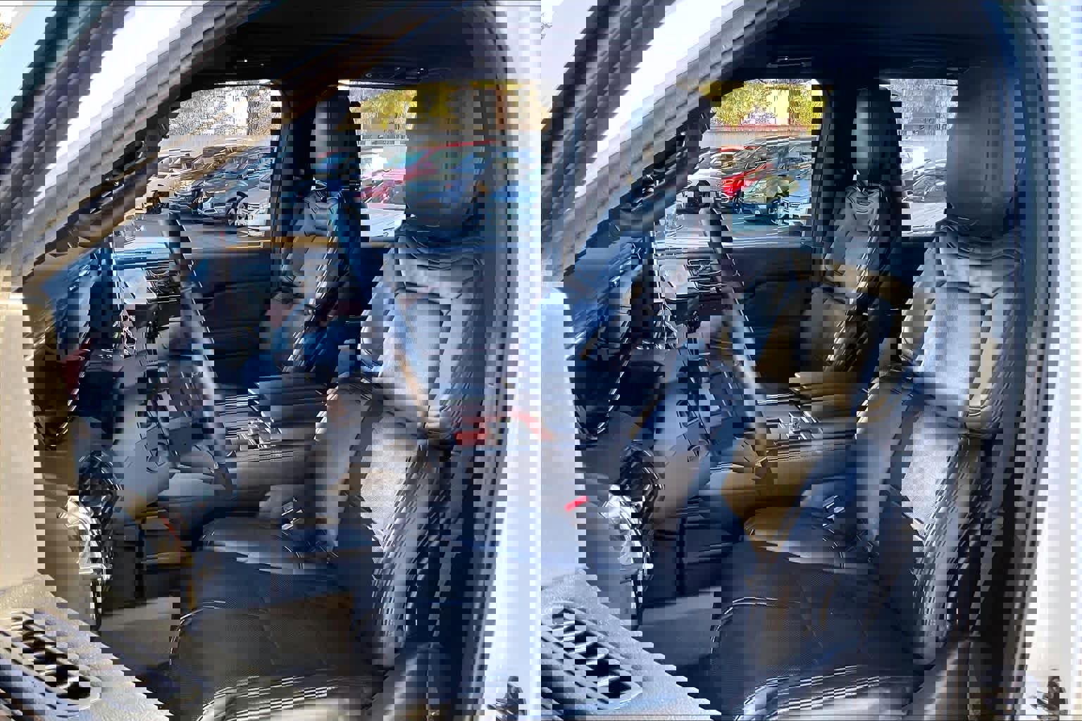 Used 2023 Lincoln Navigator Reserve image 26