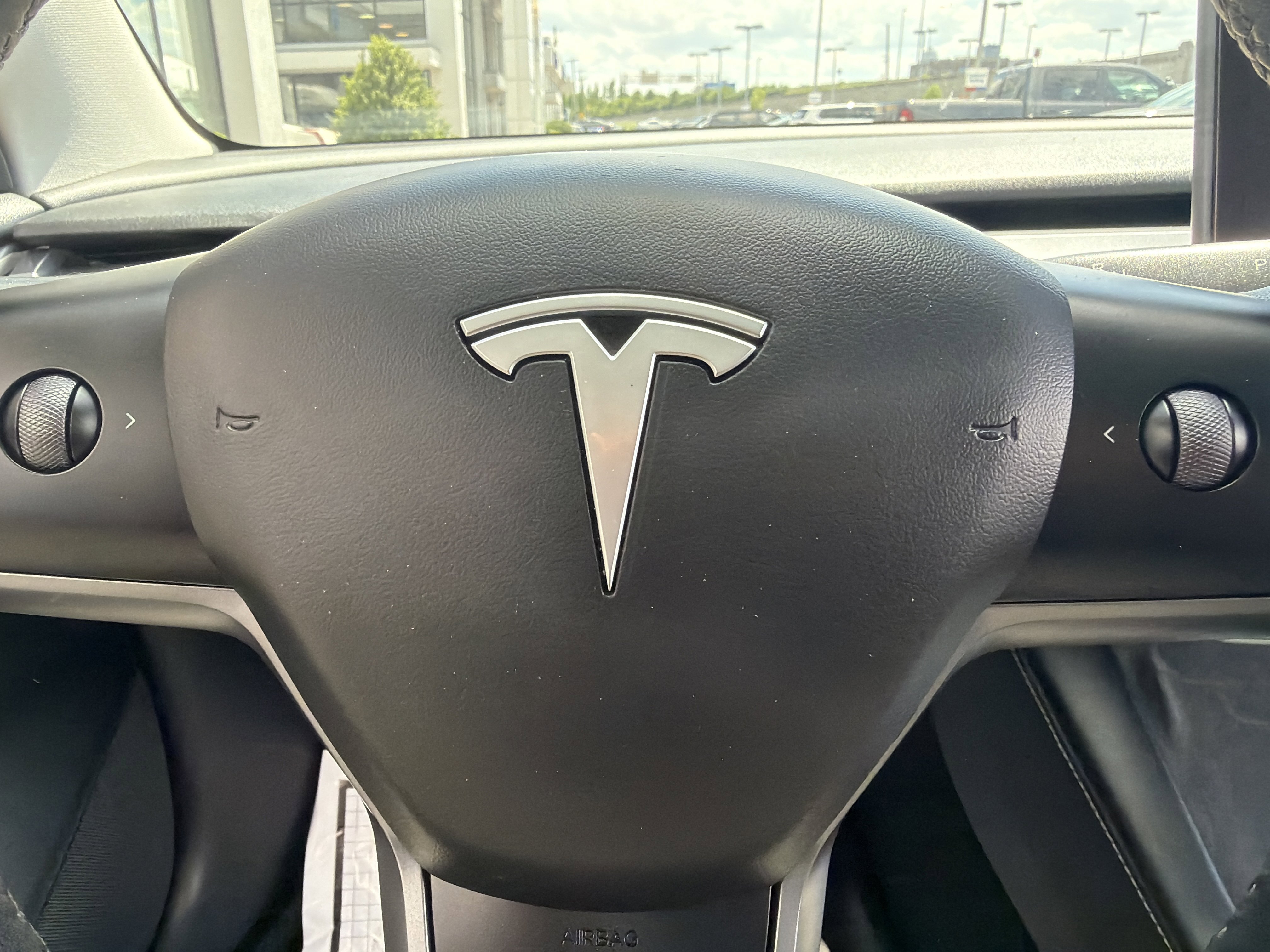 Used 2023 Tesla Model 3 Standard Range RWD image 32