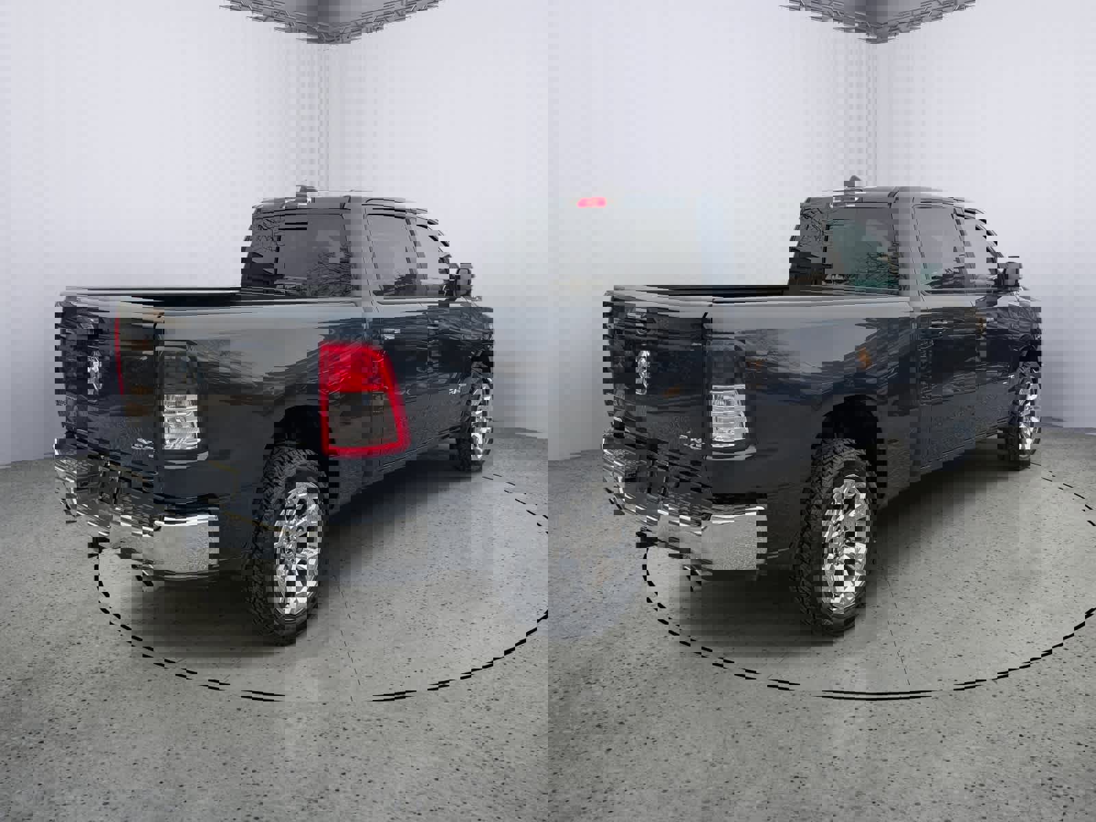 Used 2020 RAM 1500 Big Horn image 3