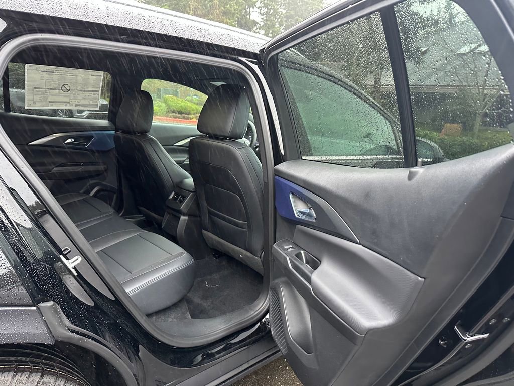 New 2026 Chevrolet Equinox EV LT image 13