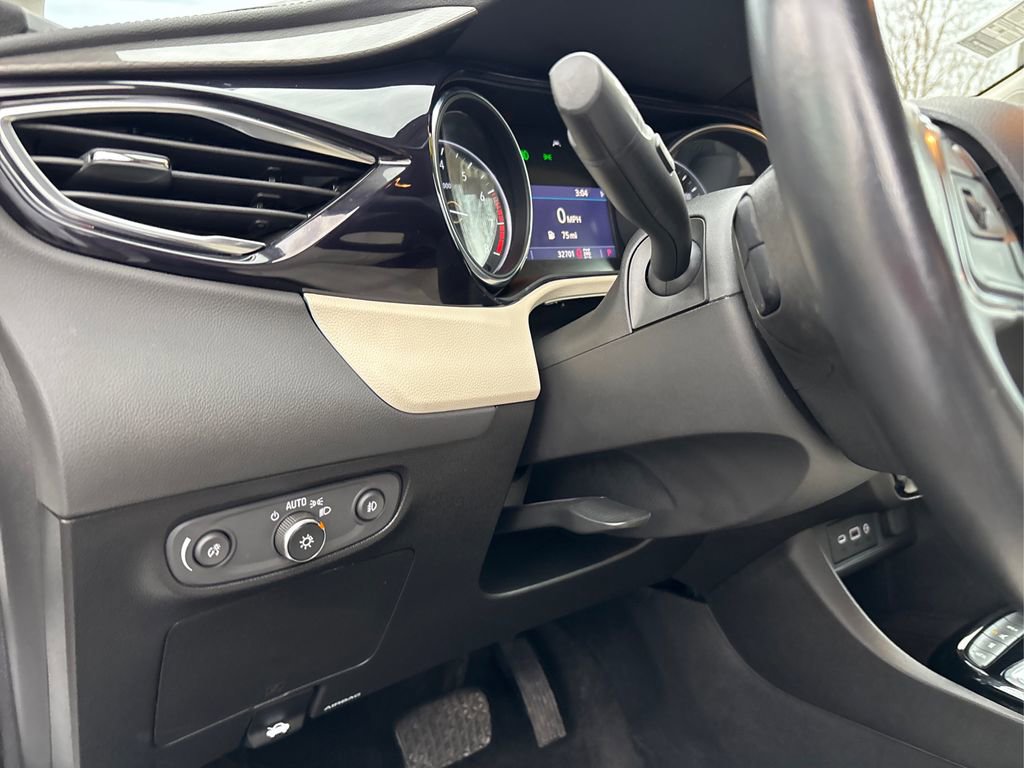Used 2023 Buick Encore GX Select image 34