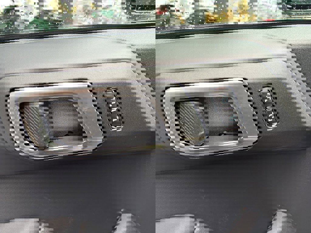 New 2026 Ford Bronco Outer Banks image 12