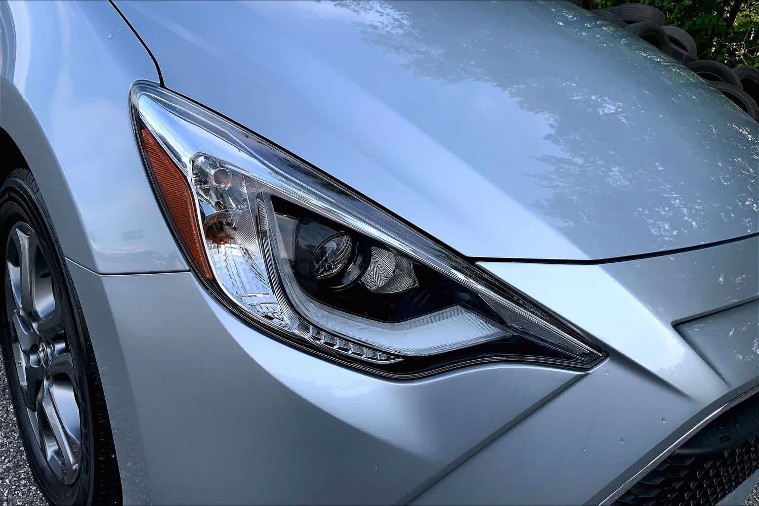 Used 2020 Toyota Yaris XLE FWD image 27