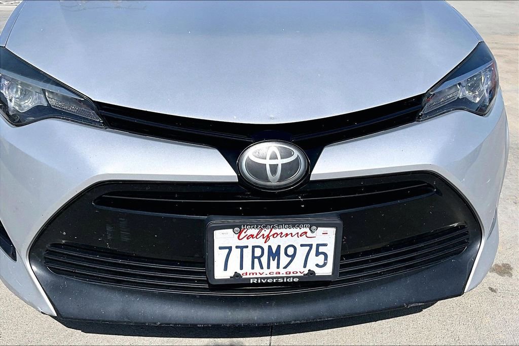 Used 2017 Toyota Corolla XSE FWD image 29