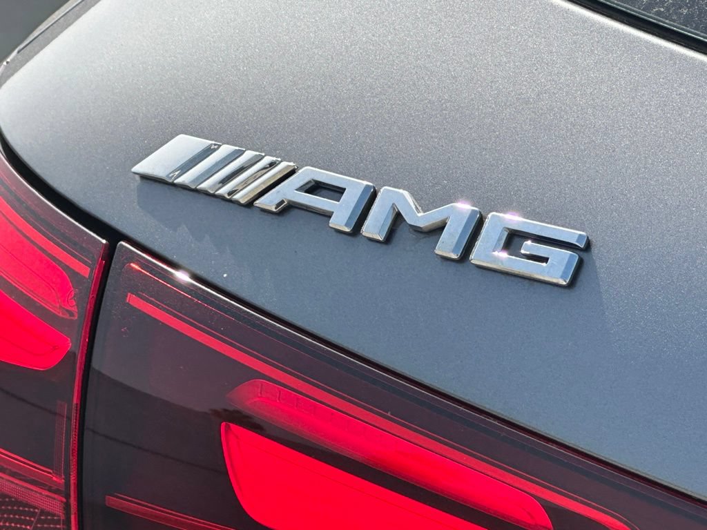New 2025 Mercedes-Benz GLA 35 AMG 4MATIC image 12