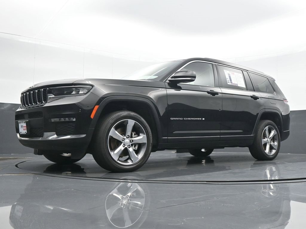 Used 2022 Jeep Grand Cherokee L Limited image 17