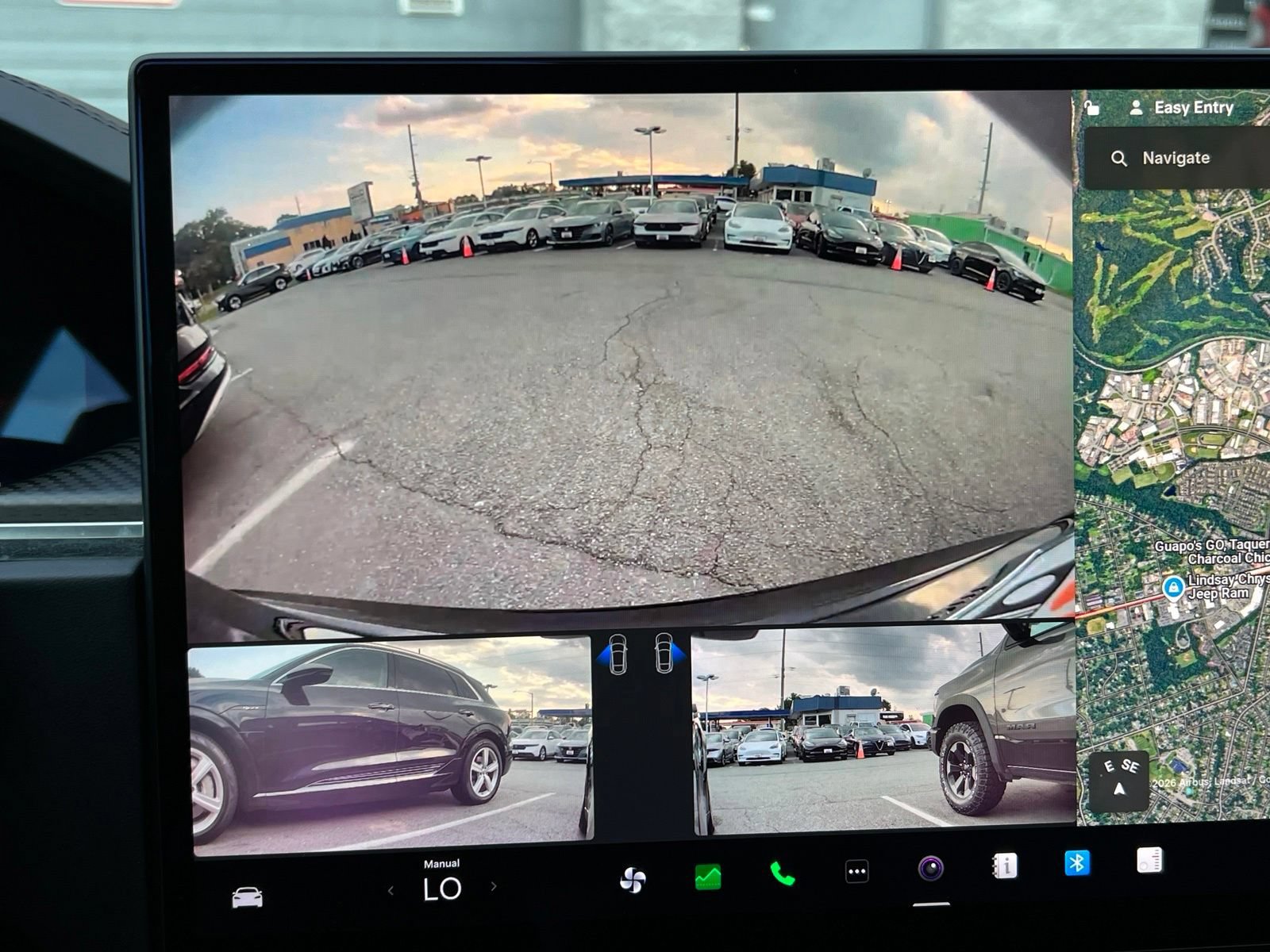 Used 2022 Tesla Model S Plaid AWD/4WD image 22