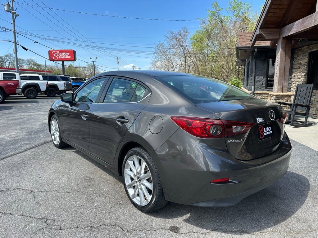 Used 2017 MAZDA MAZDA3 Touring image 3