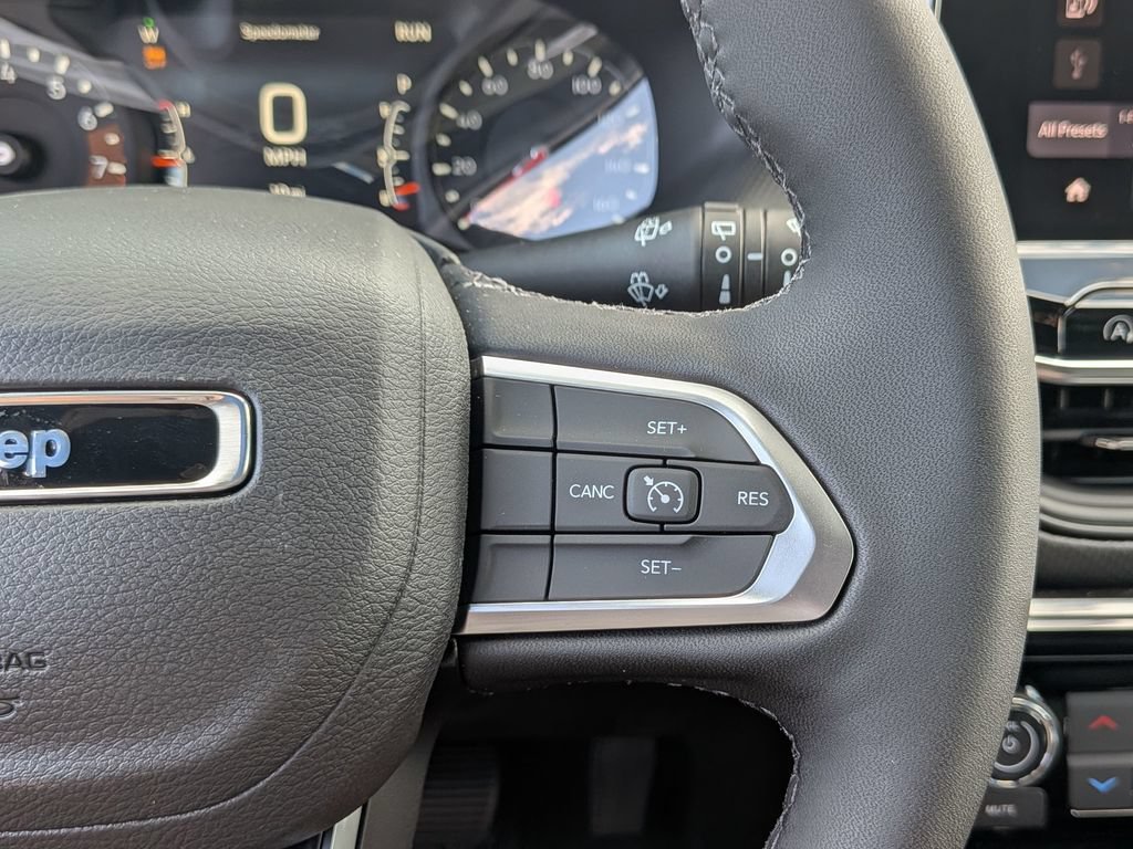 New 2026 Jeep Compass Latitude AWD/4WD image 20