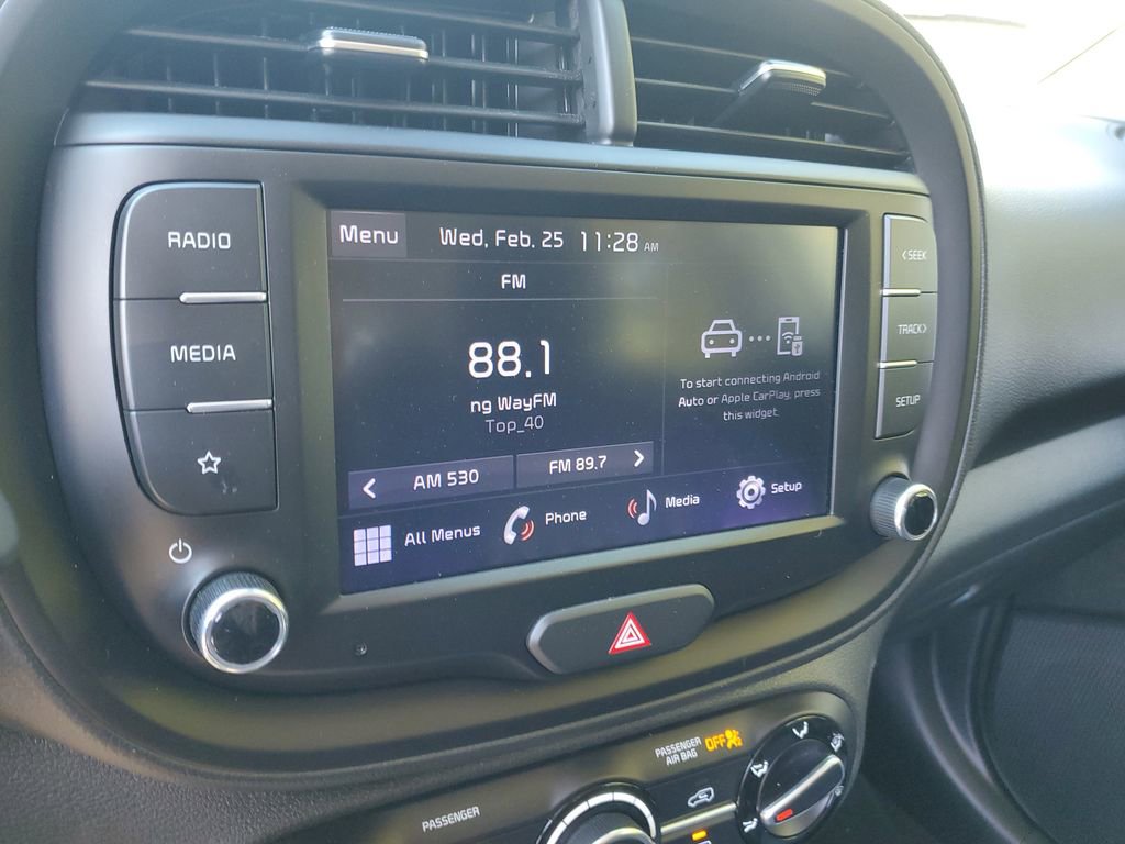 Certified 2023 Kia Soul LX image 28