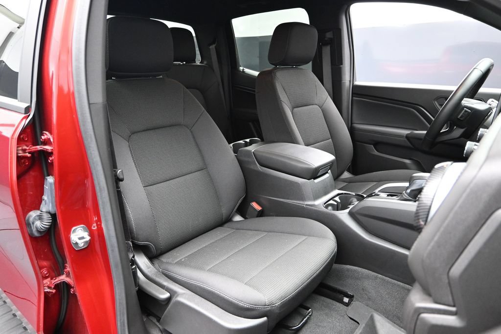 Used 2024 Chevrolet Colorado LT w/ LT Convenience Package II RWD image 12