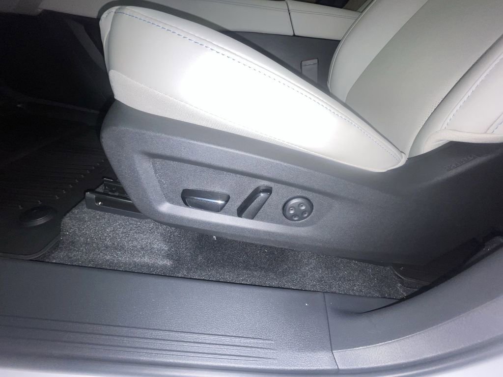 New 2026 Nissan Murano Platinum w/ Cargo Package AWD/4WD image 12