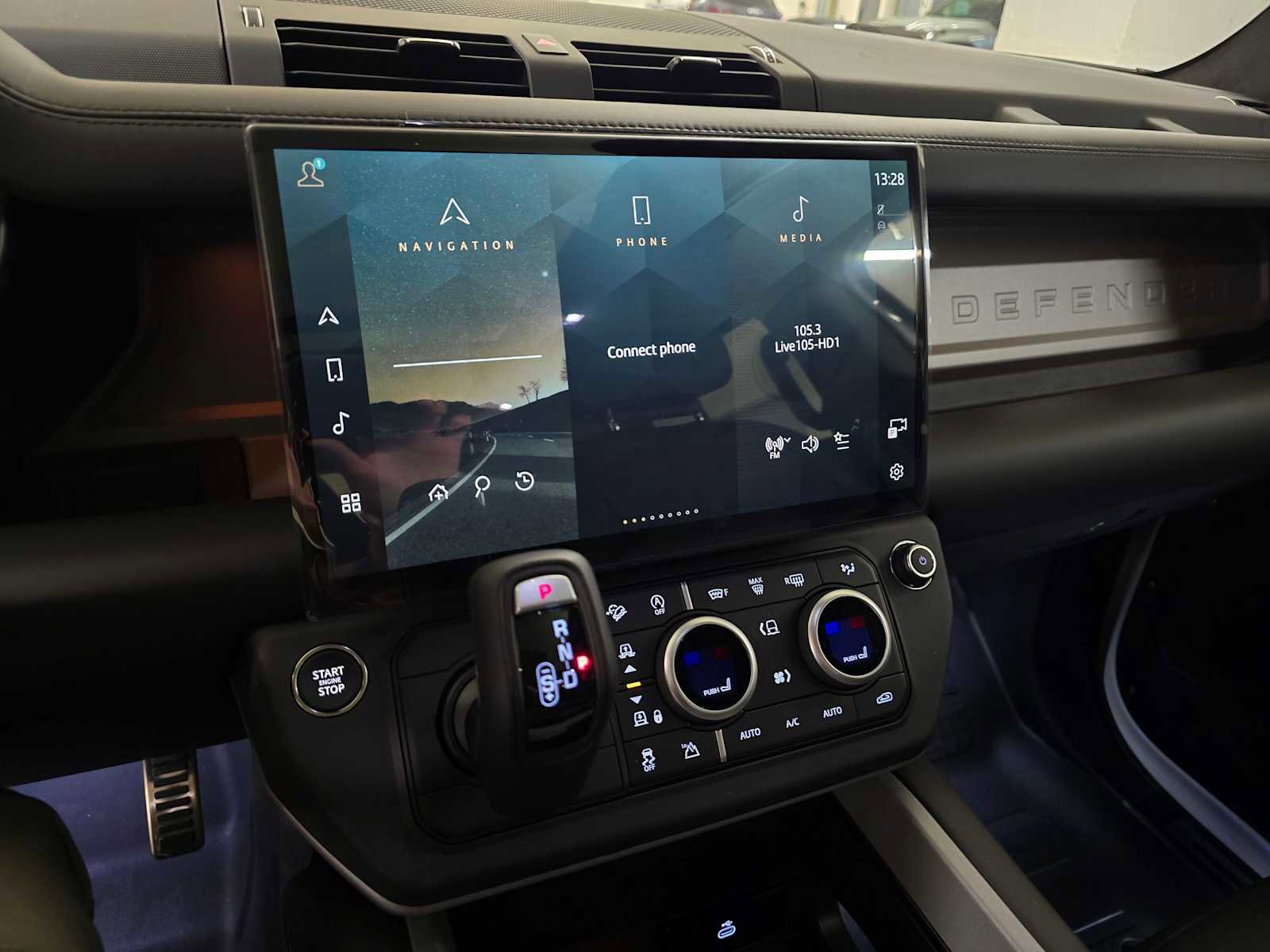 New 2026 Land Rover Defender 130 V8 image 30