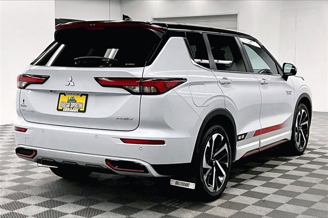 Used 2023 Mitsubishi Outlander Ralliart image 11