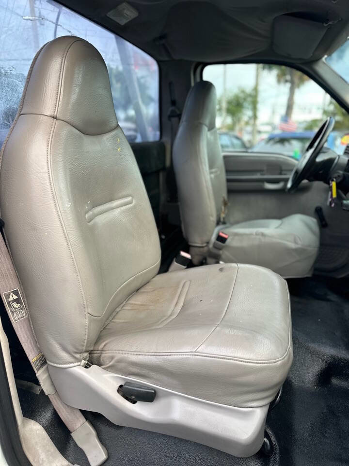 Used 2001 Ford F250 XL image 13