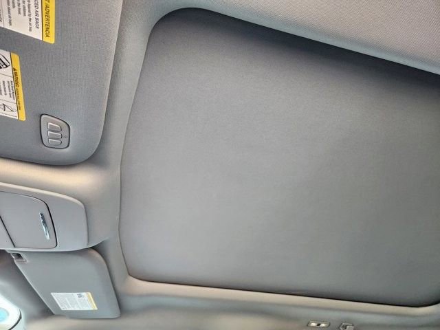 Used 2023 Ford F150 Lariat w/ FX4 Off-Road Package image 25