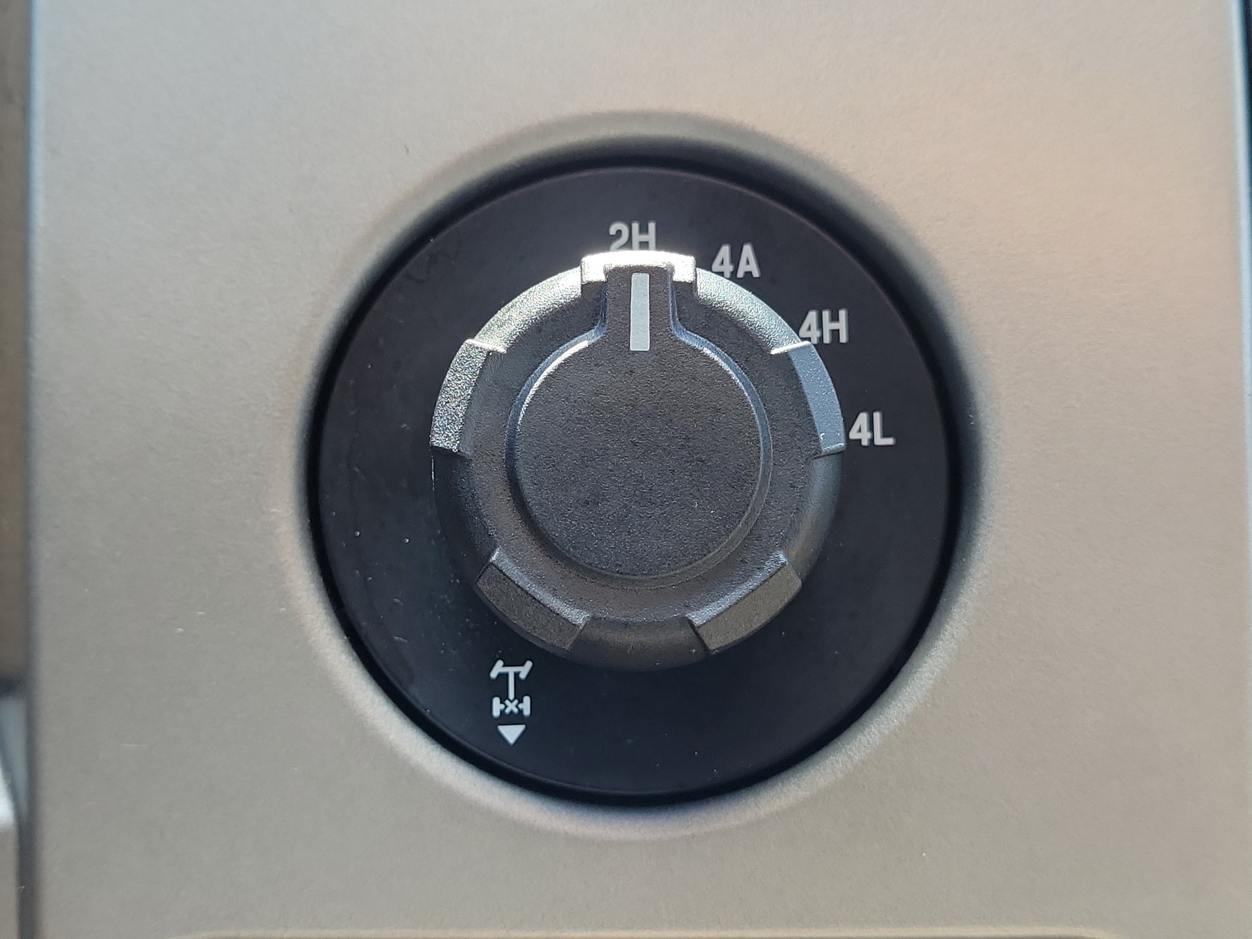 Used 2012 Ford F150 Lariat w/ Lariat Chrome Pkg AWD/4WD image 25