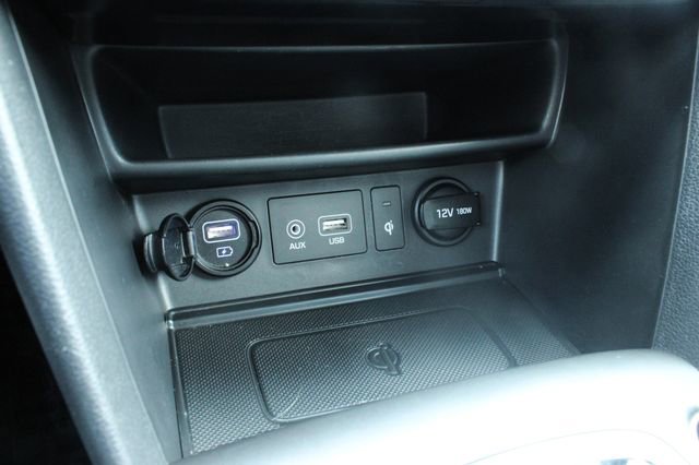 Used 2020 Hyundai Kona Limited AWD/4WD image 18