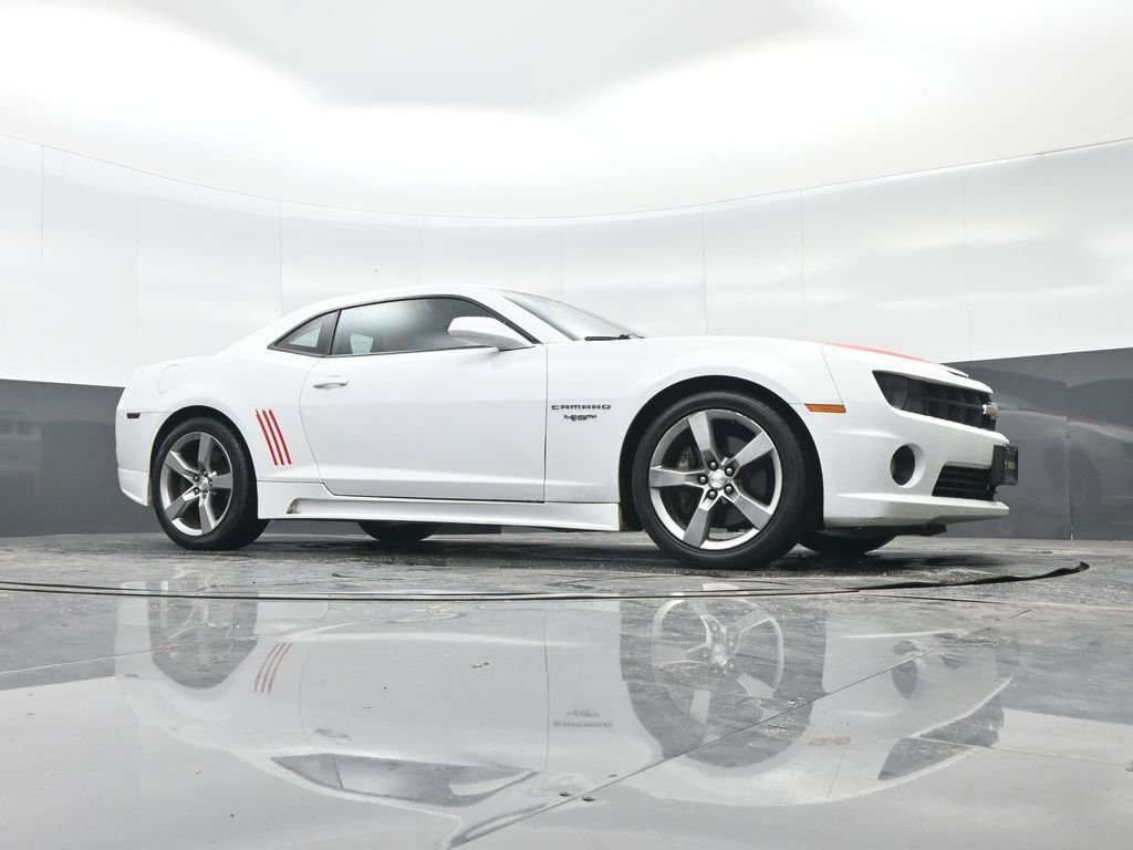 Used 2012 Chevrolet Camaro SS w/ RS Package image 32