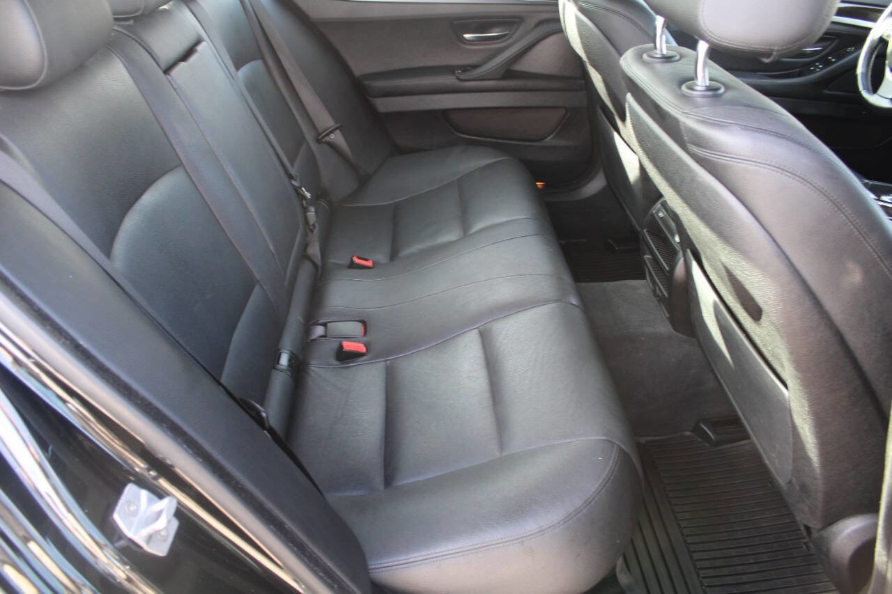 Used 2016 BMW 535d xDrive image 6