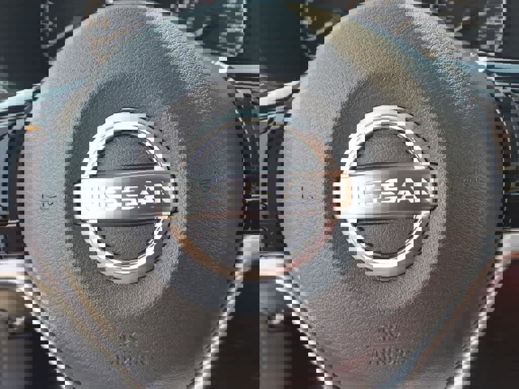 Certified 2024 Nissan Altima 2.0 SR image 9