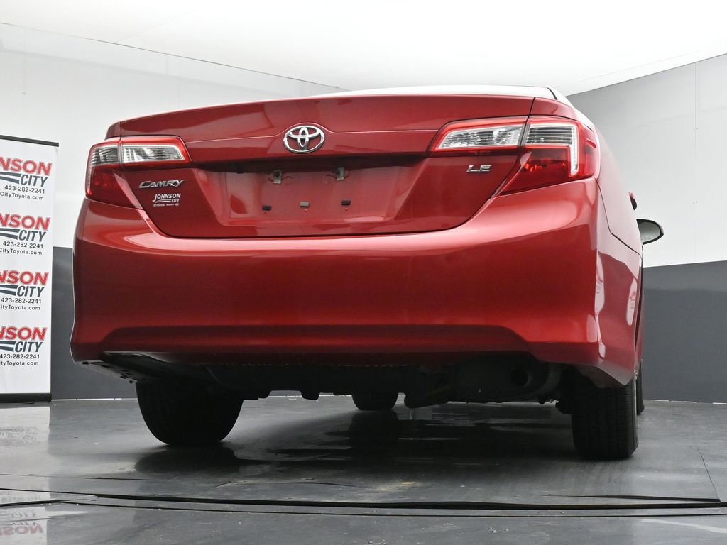Used 2014 Toyota Camry LE FWD image 23