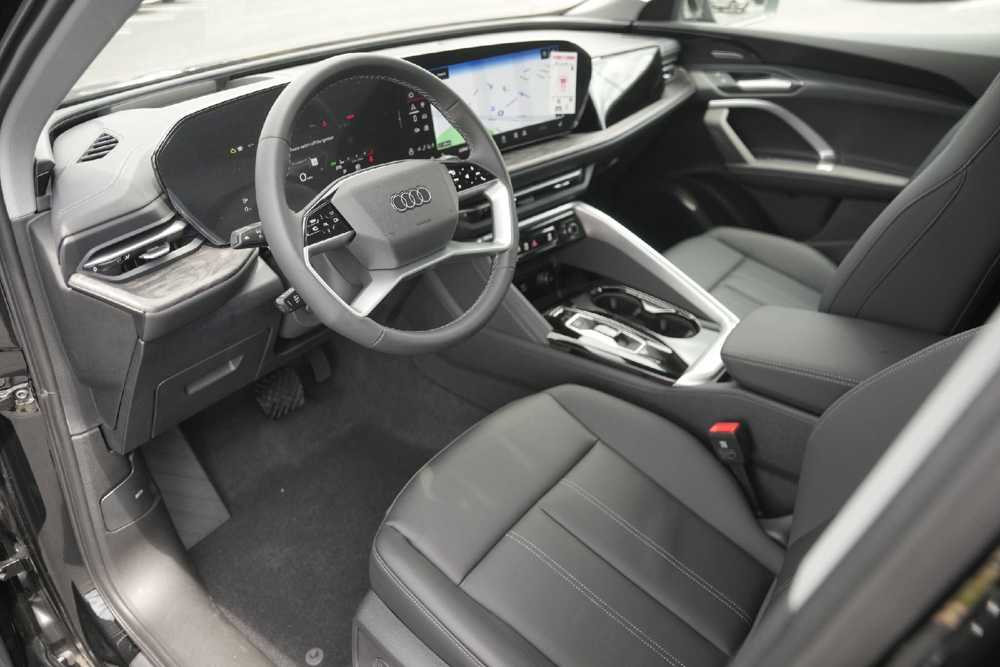 New 2025 Audi Q5 Premium Plus image 6