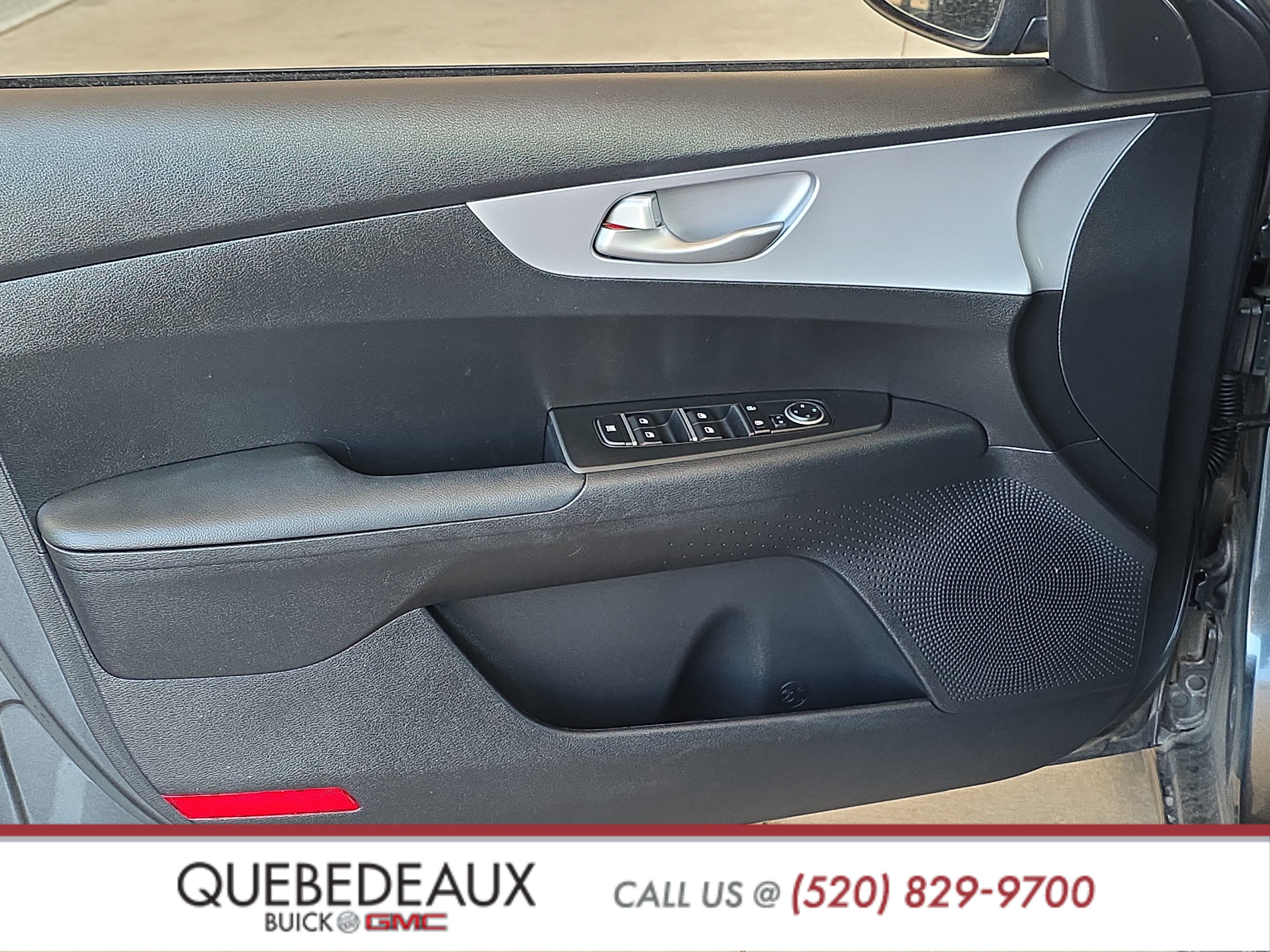 Used 2024 Kia Forte LX FWD image 9