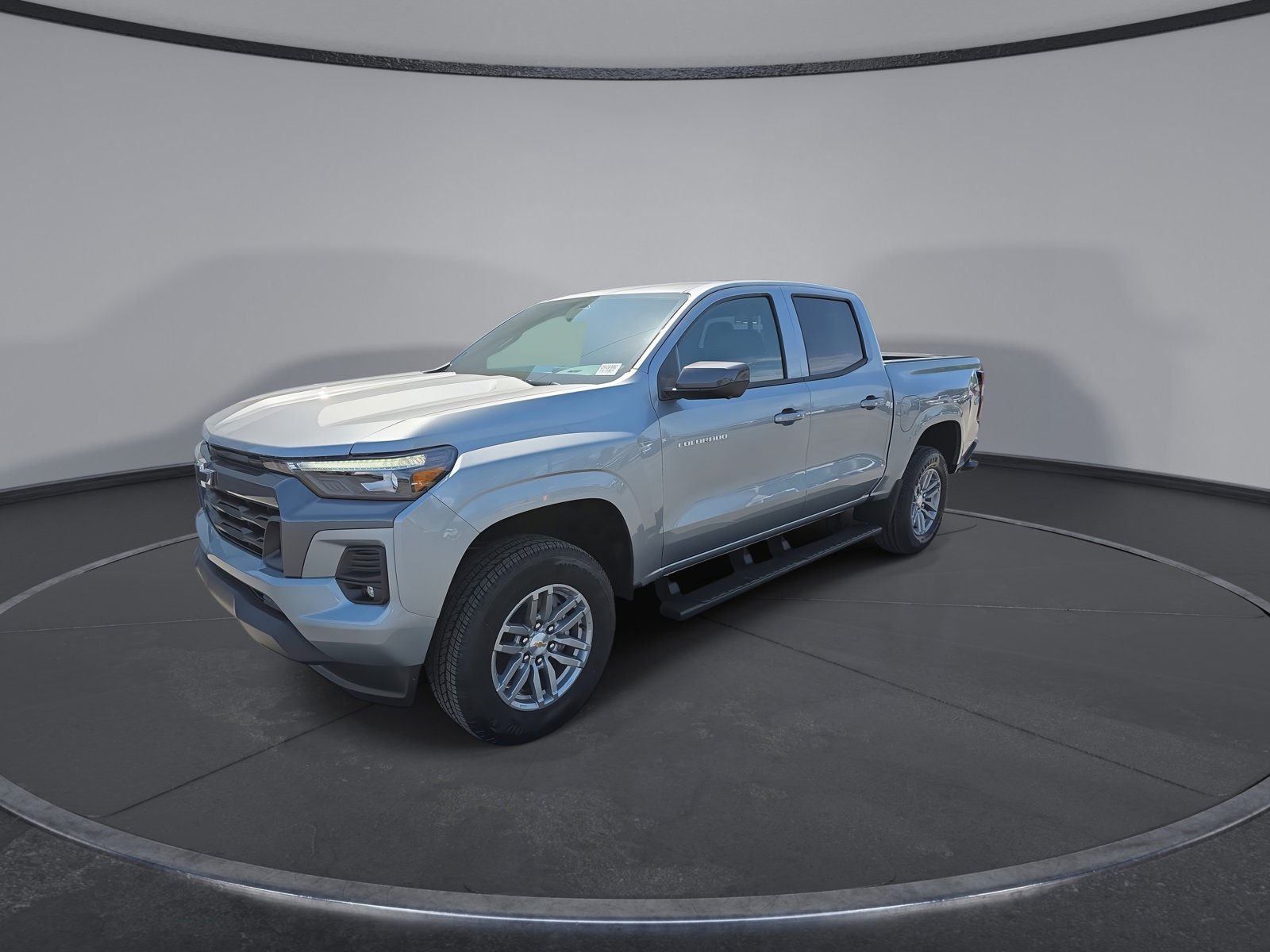 New 2026 Chevrolet Colorado LT w/ LT Convenience Package AWD/4WD image 4