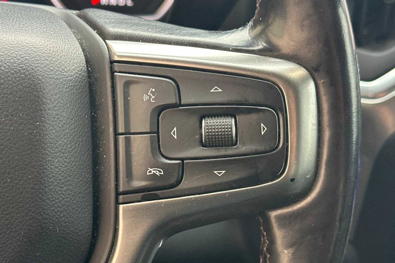 Certified 2022 Chevrolet Silverado 2500 LTZ w/ LTZ Plus Package image 31