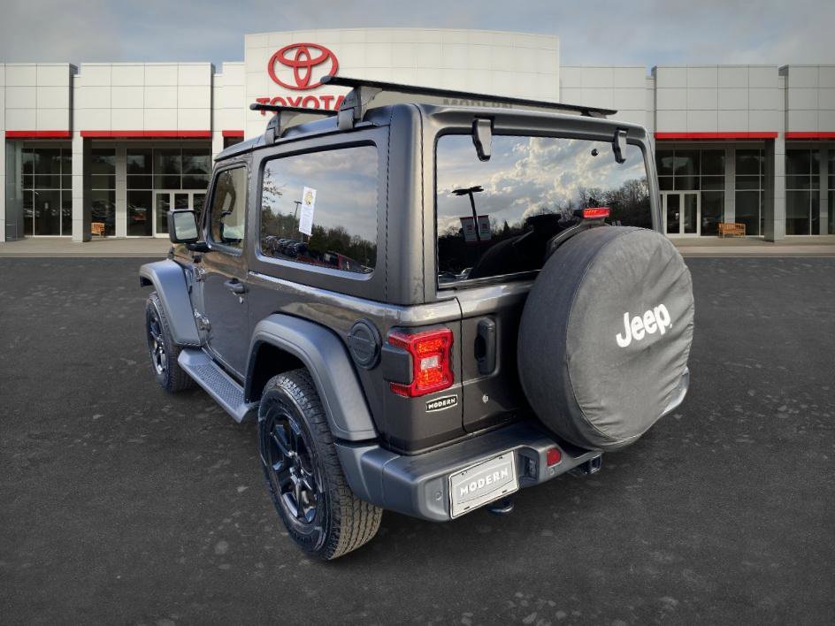 Used 2018 Jeep Wrangler Sport S image 6