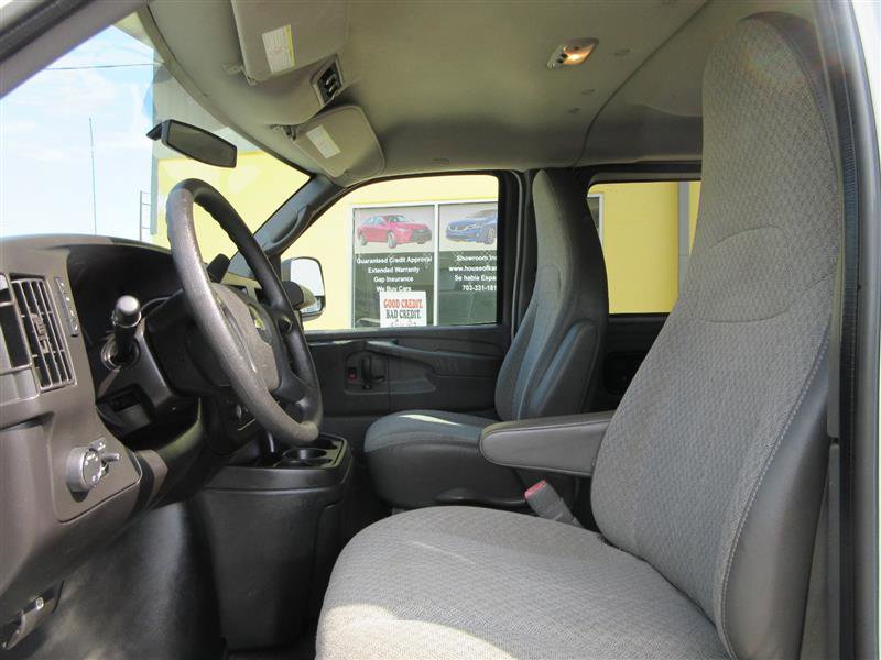 Used 2013 Chevrolet Express 3500 LT w/ LT Preferred Equipment Group RWD image 18