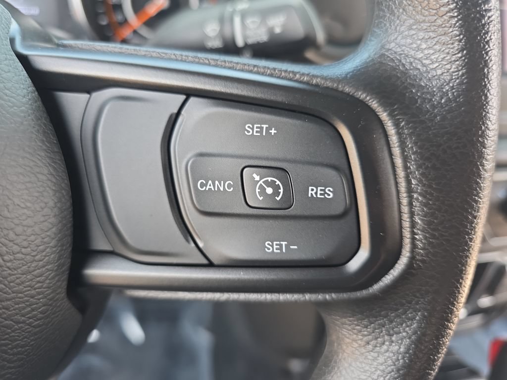 Used 2022 Jeep Wrangler Sport AWD/4WD image 17