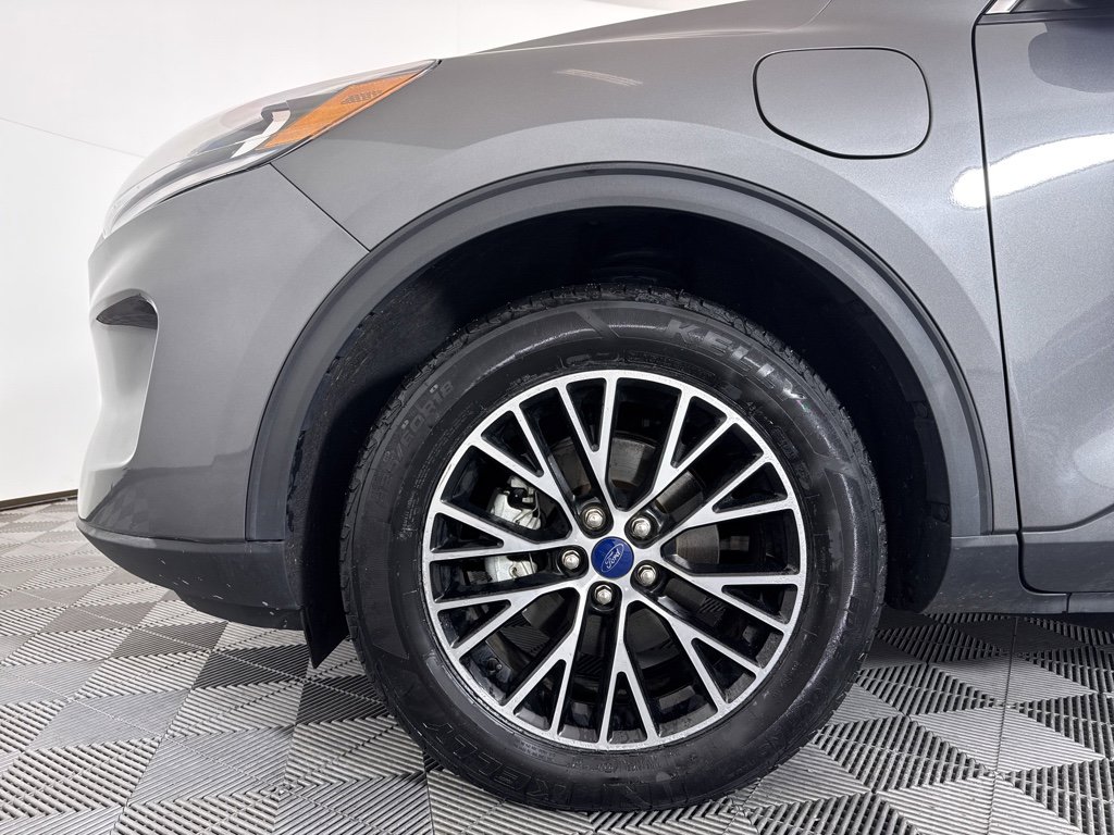 Certified 2022 Ford Escape SE w/ Cold Weather Package image 21